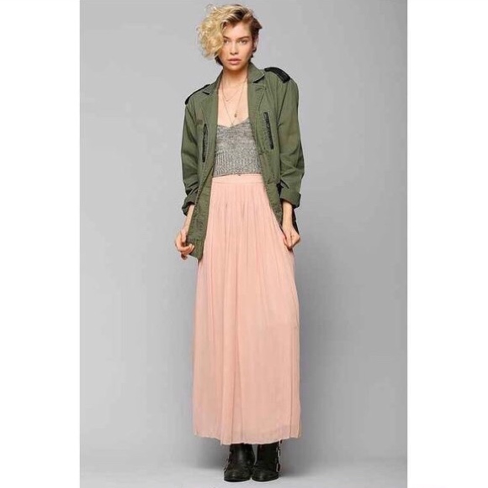 Silence & Noise Pleated Chiffon Blush Maxi Skirt
